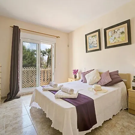 3314 Belinda Villa *
